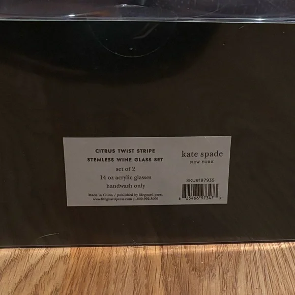 NWT Set of 2 Kate Spade wine glasses - Picture 3 of 3